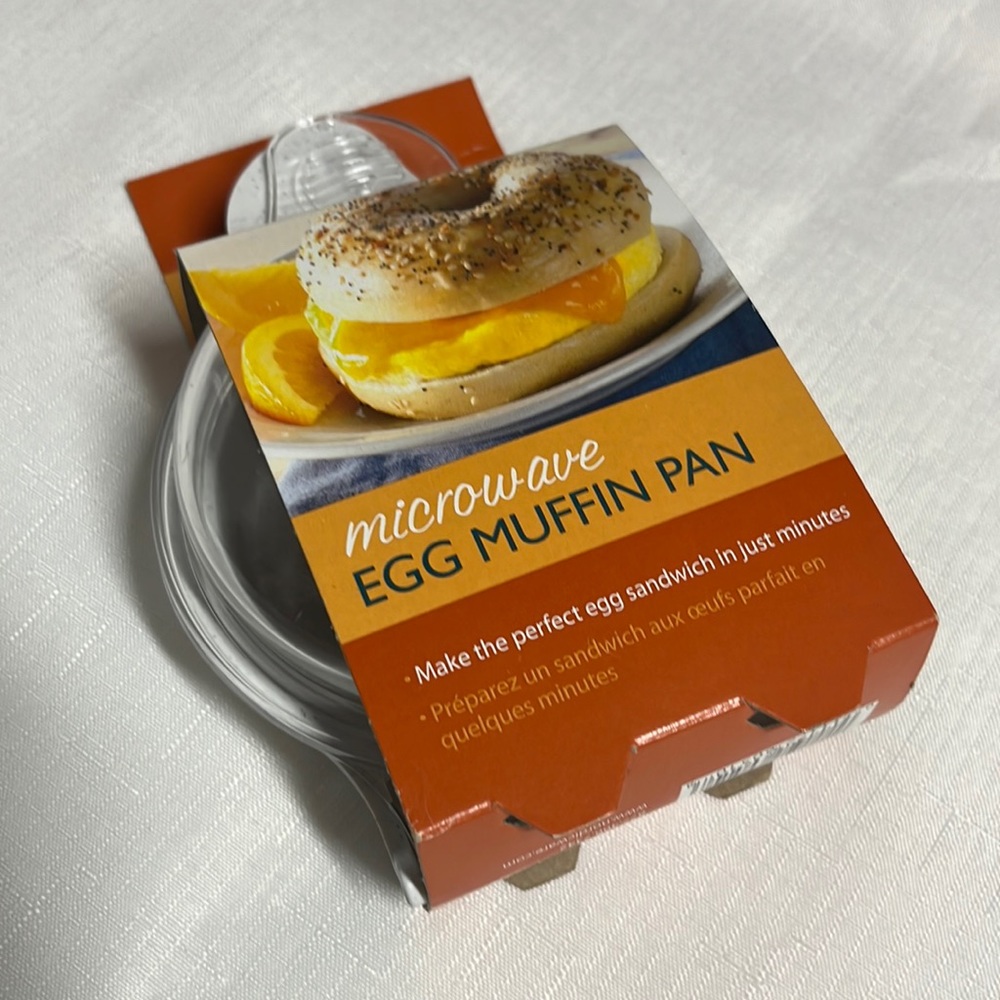 Microwave Egg Muffin pan Egg sandwich maker brand new!